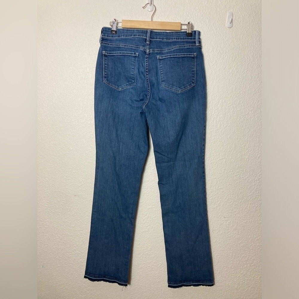 NYDJ Marilyn straight jeans size 10 not your daughters jeans medium wash